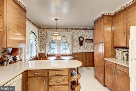 413 E Baltimore St, Taneytown, MD 21787 photo 19