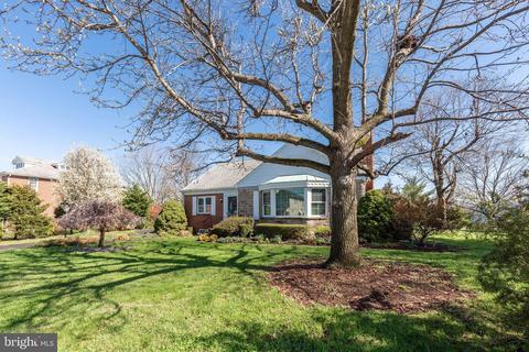 413 E Baltimore St, Taneytown, MD 21787 photo 3