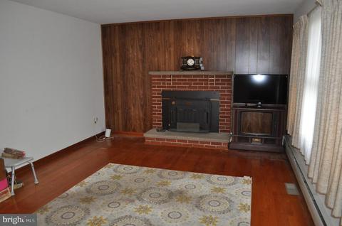 511 Sullivan Rd, Westminster, MD 21157 photo 10