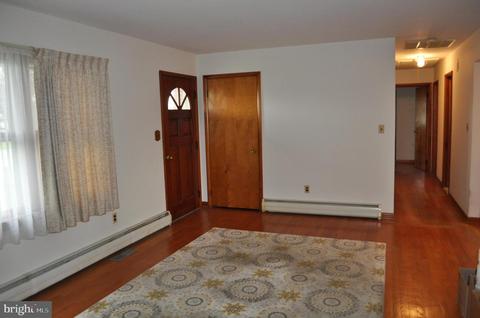 511 Sullivan Rd, Westminster, MD 21157 photo 9