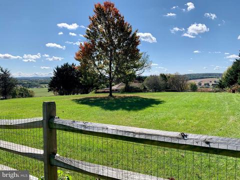 703 Stone Rd, Westminster, MD 21158 photo 10