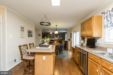 109 Masters Ct, Westminster, MD 21158 photo 11