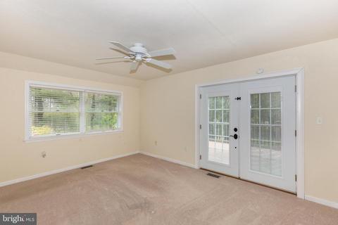 1215 Wynside Ln, Hampstead, MD 21074 photo 21