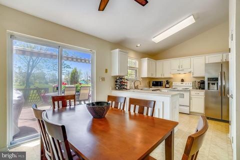 963 Firestone Rd, Westminster, MD 21158 photo 9