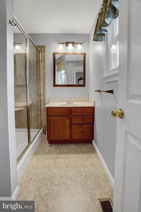 2129 Herbert Ave, Westminster, MD 21157 photo 39