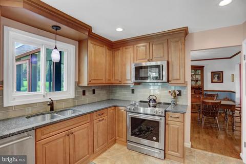 2129 Herbert Ave, Westminster, MD 21157 photo 13