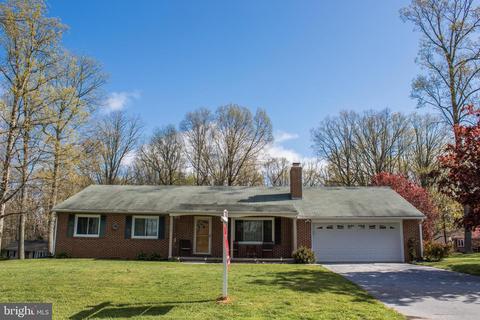1034 Oak Dr, Westminster, MD 21158 photo 1