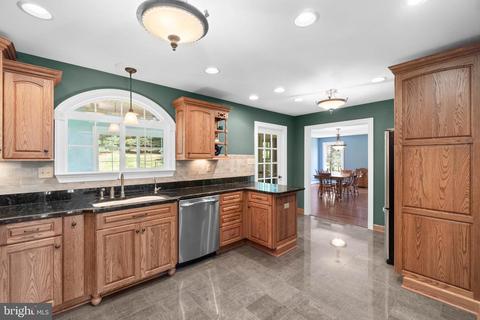 813 Wilda Dr, Westminster, MD 21157 photo 13