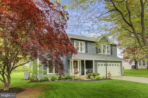428 Sawgrass Ct, Westminster, MD 21158 photo 3