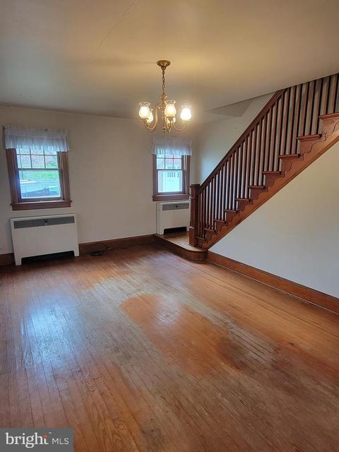 653 Ridge Rd, Westminster, MD 21157 photo 2