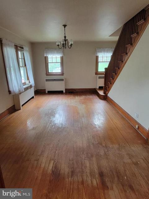 653 Ridge Rd, Westminster, MD 21157 photo 3