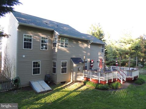1806 Tillerman Dr, Hampstead, MD 21074 photo 6