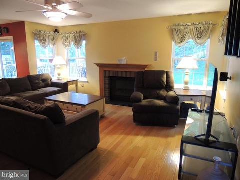 1806 Tillerman Dr, Hampstead, MD 21074 photo 14