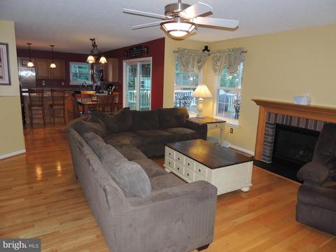 1806 Tillerman Dr, Hampstead, MD 21074 photo 16
