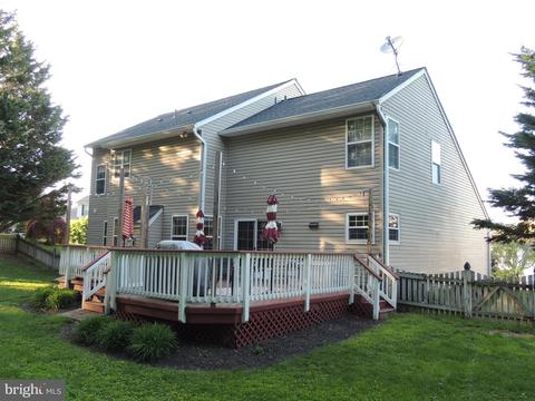 1806 Tillerman Dr, Hampstead, MD 21074 photo 8