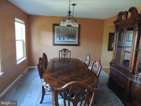 1806 Tillerman Dr, Hampstead, MD 21074 photo 12