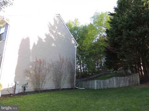 1806 Tillerman Dr, Hampstead, MD 21074 photo 4