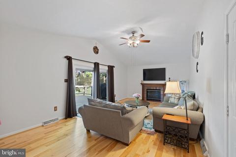 663 Windsor Dr, Westminster, MD 21158 photo 15