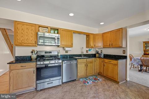 663 Windsor Dr, Westminster, MD 21158 photo 12