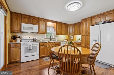 67 Warfieldsburg Rd, Westminster, MD 21157 photo 9