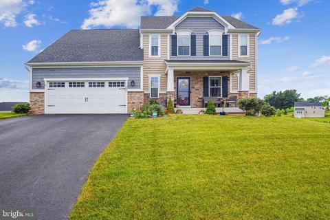 381 Corniche Ct, Westminster, MD 21158 photo 3