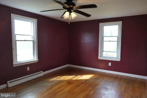 2205 Fairmount Rd, Hampstead, MD 21074 photo 5