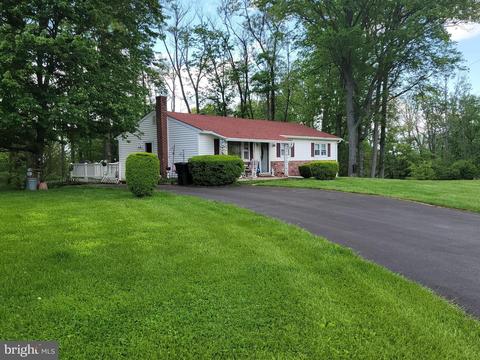 2408 Robert Arthur Rd, Westminster, MD 21158 photo 1