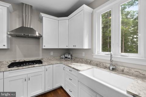 1310 Hook Rd, Westminster, MD 21157 photo 12
