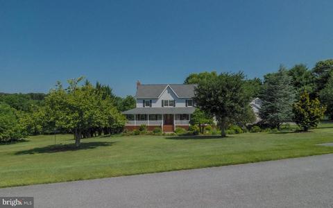 4100 Della Dr, Westminster, MD 21157 photo 7