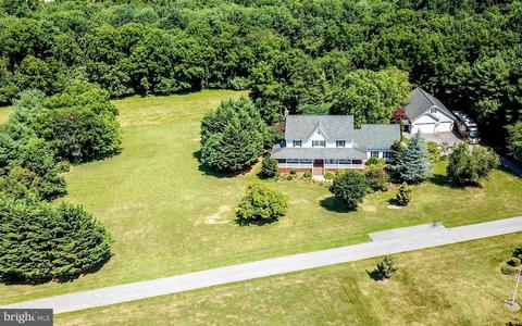4100 Della Dr, Westminster, MD 21157 photo 1