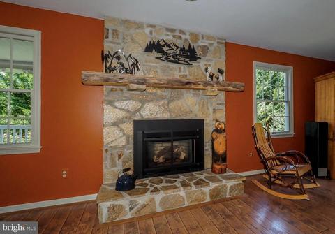4100 Della Dr, Westminster, MD 21157 photo 32