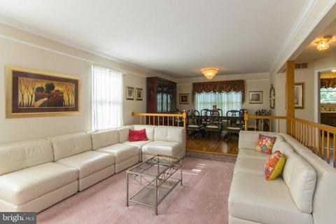 1741 Peppermint Ln, Westminster, MD 21157 photo 5