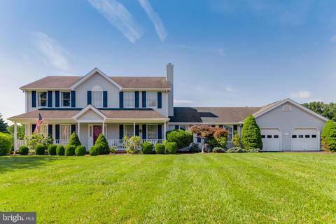 1741 Peppermint Ln, Westminster, MD 21157 photo 1