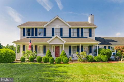 1741 Peppermint Ln, Westminster, MD 21157 photo 2