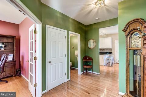 801 Wellesley Ct, Hampstead, MD 21074 photo 8
