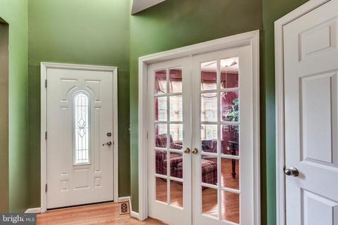 801 Wellesley Ct, Hampstead, MD 21074 photo 6