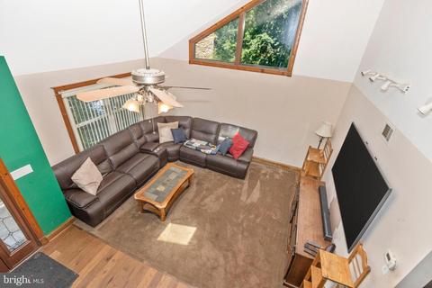 4702 Gross Ml, Hampstead, MD 21074 photo 3