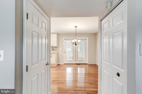 346 Logan Dr, Westminster, MD 21157 photo 10