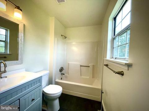 820 Amanda Dr, Westminster, MD 21158 photo 22