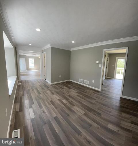 820 Amanda Dr, Westminster, MD 21158 photo 17