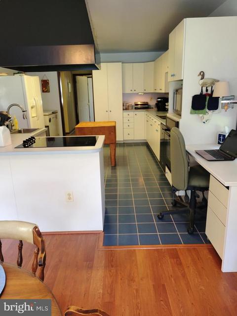 1775 England Dr, Hampstead, MD 21074 photo 18