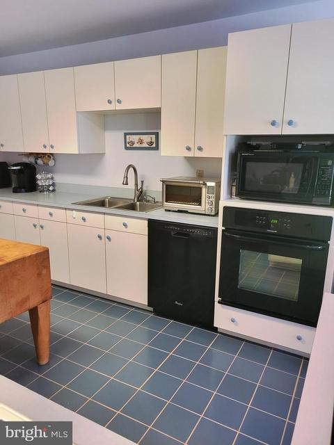 1775 England Dr, Hampstead, MD 21074 photo 17