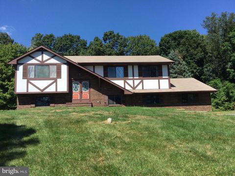 1452 Warehime Rd, Westminster, MD 21158 photo 1