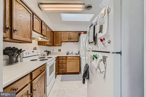 237 E Main St, Westminster, MD 21157 photo 2