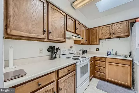 237 E Main St, Westminster, MD 21157 photo 3