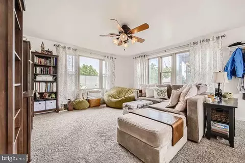 237 E Main St, Westminster, MD 21157 photo 4