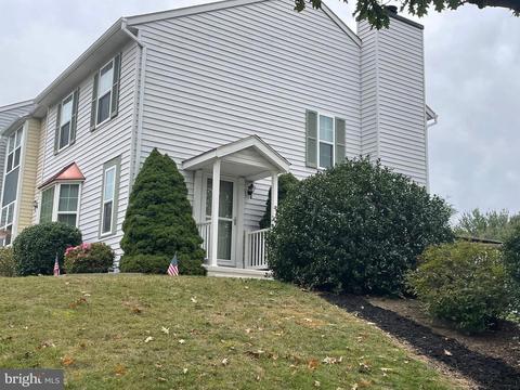 4706 Barbed Ct, Hampstead, MD 21074 photo 4