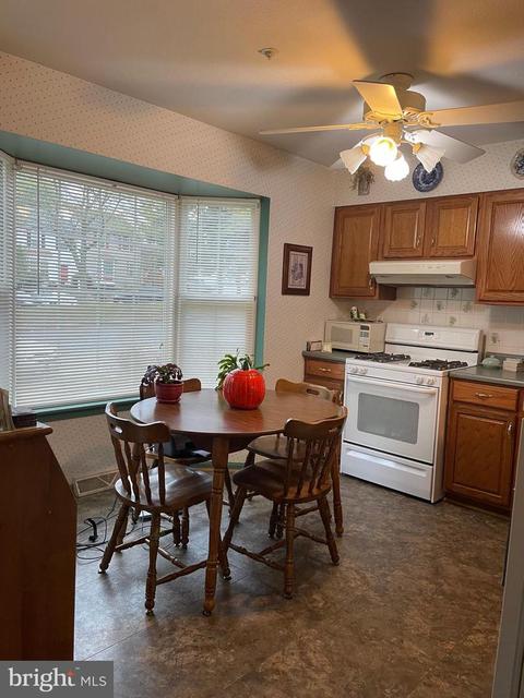 4706 Barbed Ct, Hampstead, MD 21074 photo 18