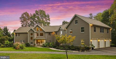 5710 Cabbage Spring Rd, Mount Airy, MD 21771