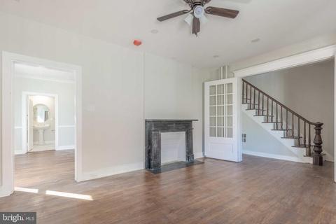 190 E Green St, Westminster, MD 21157 photo 4